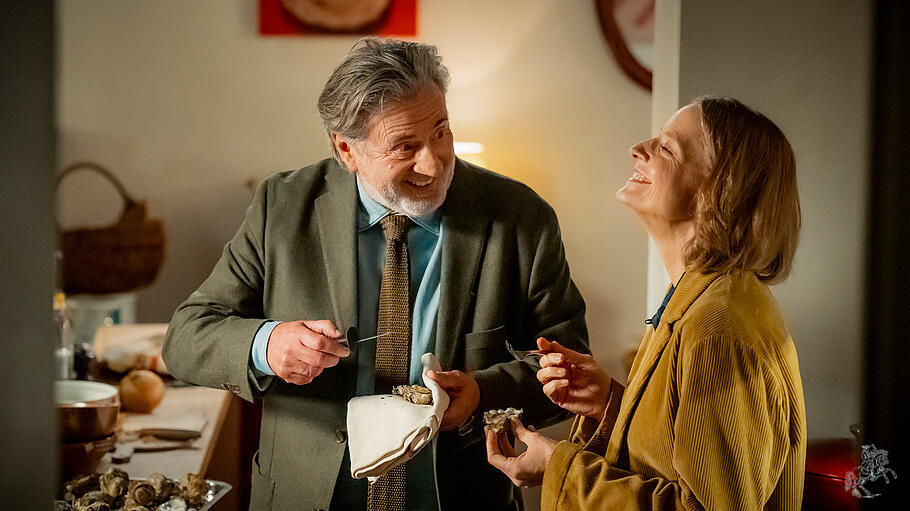 Zwei reife Schauspieler, die nichts zu beweisen brauchen: &bdquo;Paris Murder Mystery&ldquo; ist besonders stark in den gemeinsamen Szenen zwischen Jodie Forster als Lilian Steiner und Daniel Auteuil.