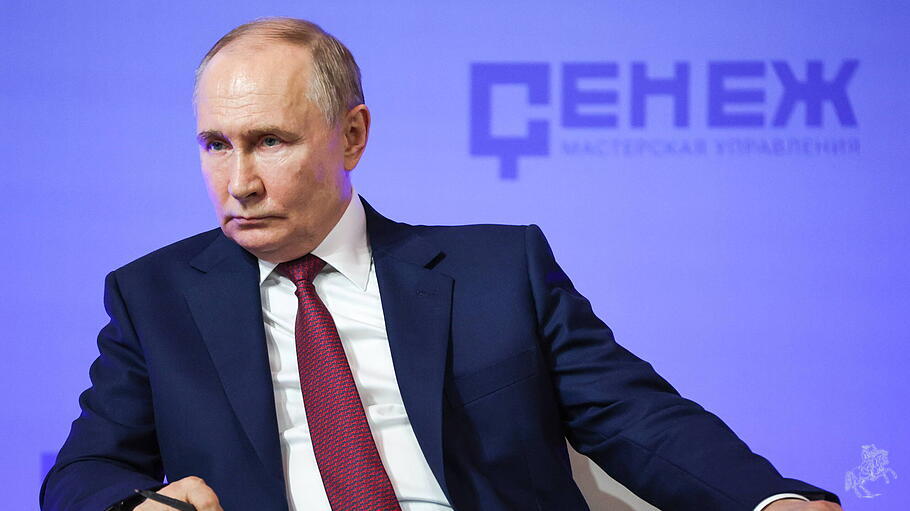 RUSSIA, MOSCOW REGION - JUNE 14, 2024: Russia s President Vladimir Putin meets with participants in the Time of Heroes p