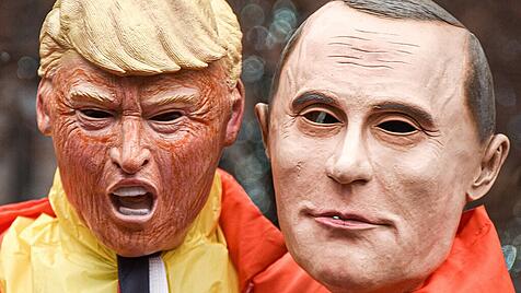 Putin- und trump-Masken