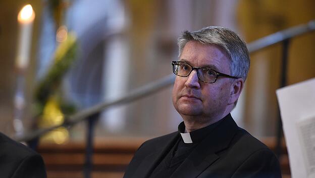 Mainzer Bischof Peter Kohlgraf verdeutlicht seine Sicht der akademischen Theologie