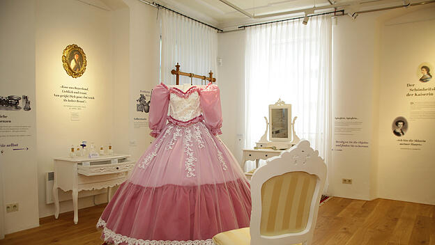 Kaiserin Elisabeths rosa Kleid