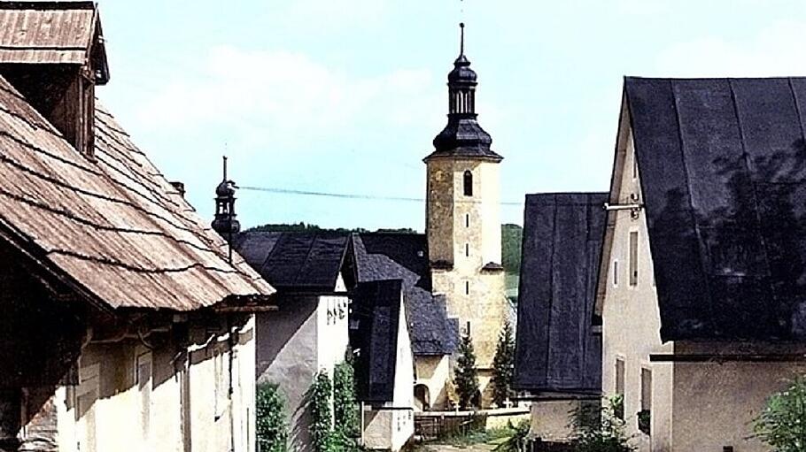 Eine Dorfkirche in der schlesischen Grafschaft Glatz