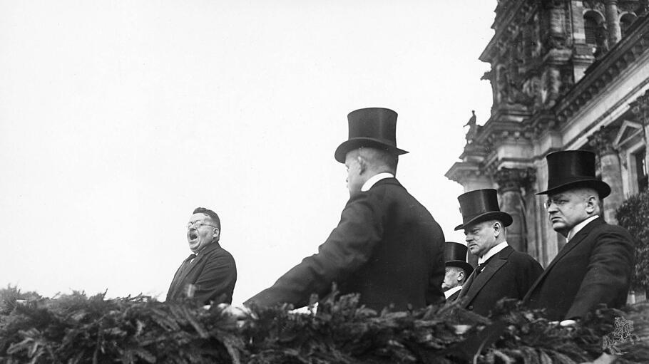 Friedrich Ebert, Weimarer Reichspräsident