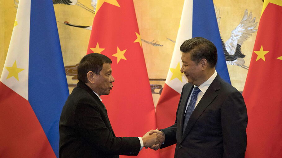 Philippine President Rodrigo Duterte visits China