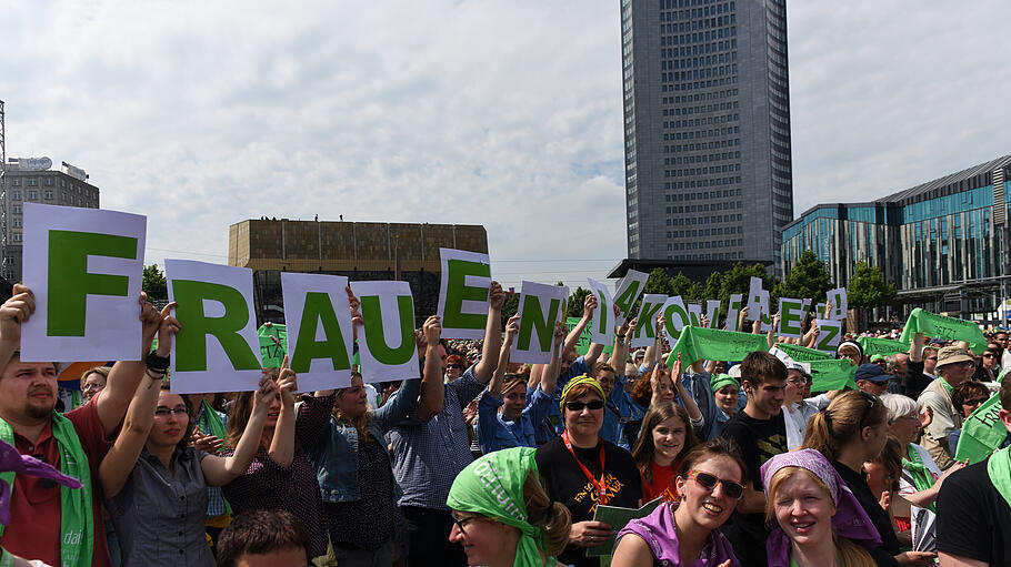 Hauptgottesdienst des 100. Katholikentags