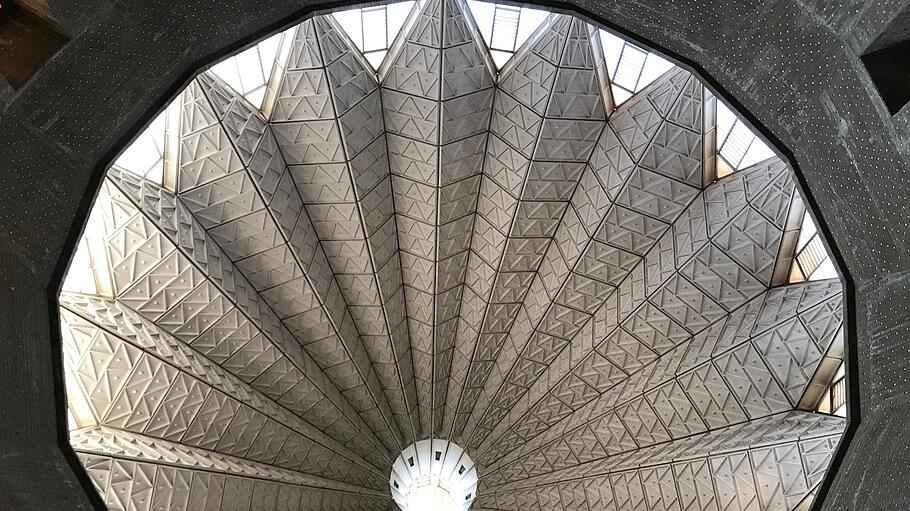 Die Kuppel der Verkündigungskirche in Nazareth: Gegen trans- und posthumanistische Fantasien setzt Papst Leo XIV. das Licht des Glaubens.