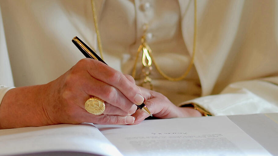 Benedikt XVI. bestand darauf, dass zwischen Vernunft und Glaube kein Gegensatz bestehen könne.