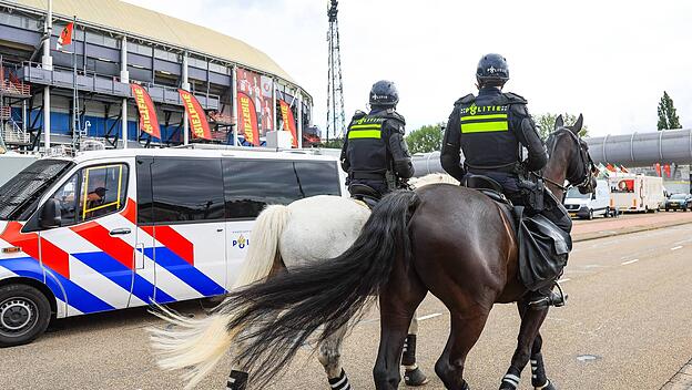 Polizisten müssen in den Niederlanden auf religiöse Symbole verzichten