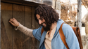 In der Serie "The Chosen" wird Jesus, der ganz Gott und ganz Mensch ist, von Jonathan Roumie dargestellt.