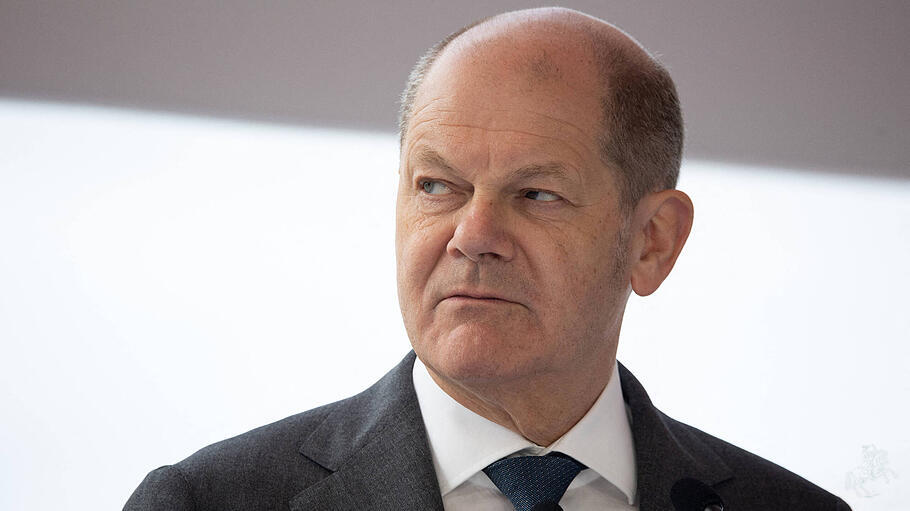 Bundeskanzler Olaf Scholz in der Defensive