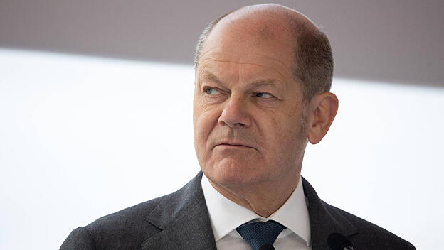Bundeskanzler Olaf Scholz in der Defensive