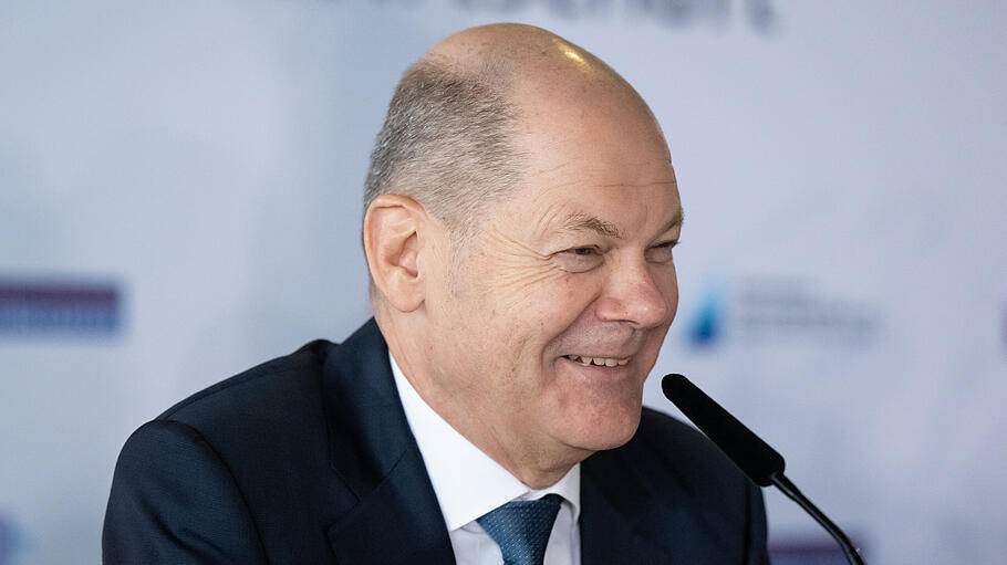 Olaf Scholz bei der Klausurtagung der Bundesregierung auf Schloß Meseberg