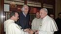 Johannes Paul II. empfängt Jean Vanier