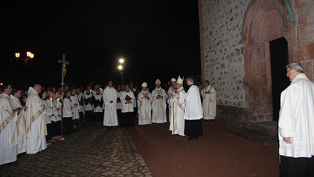 Apostolischer Nuntius Eterovic kürt "Basilica minor"