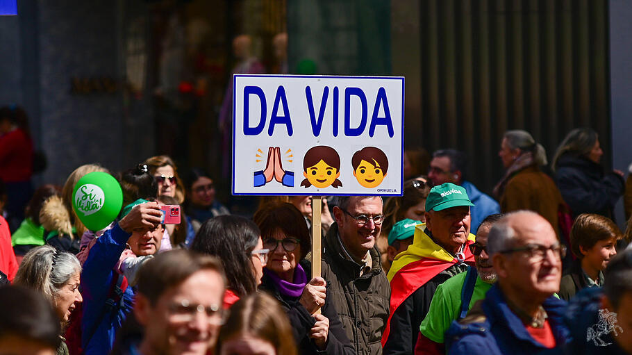 Demo  gegen Abtreibung und Euthanasie