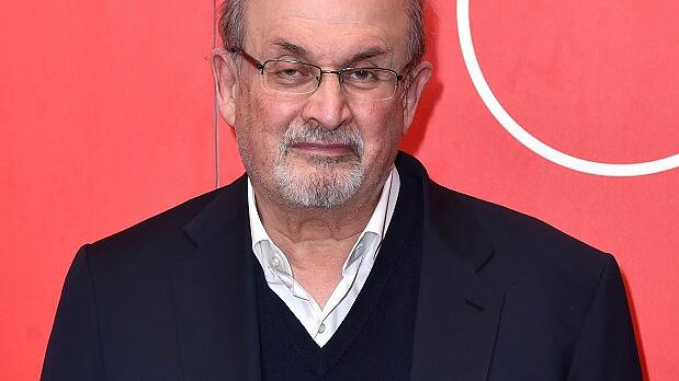 Salman Rushdie lebt ein gefährliches Schriftstellerleben