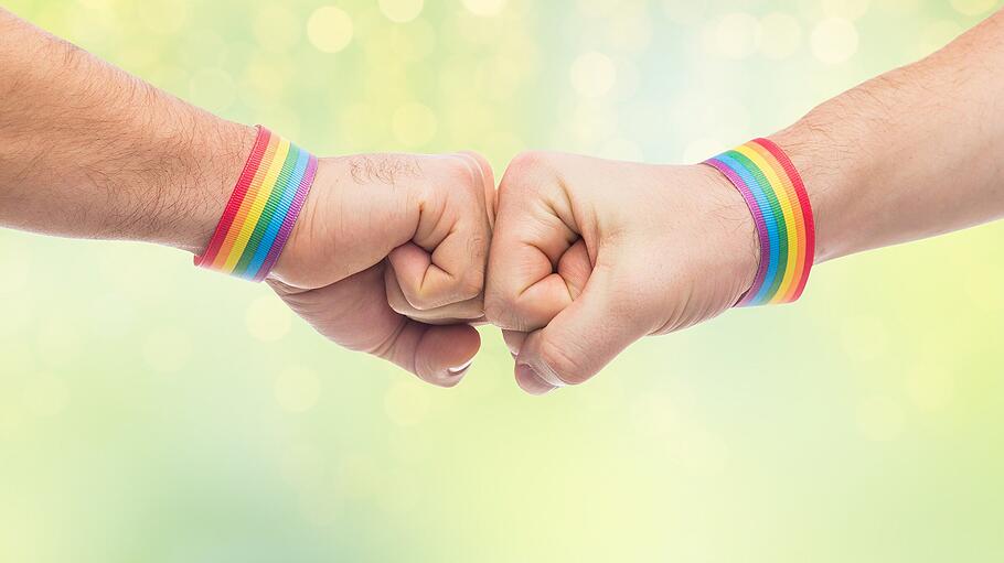 Vatikan bekräftigt Nein zur Segnung homosexueller Paare