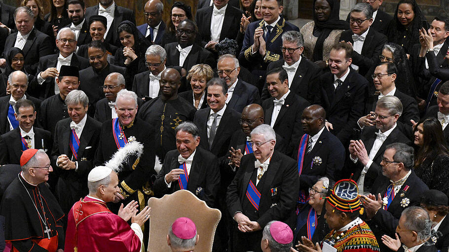 Papst Leo XIV. vor dem diplomatischen Corps