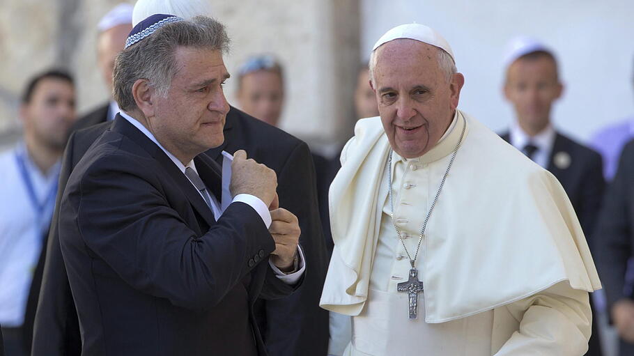 Rabbiner Skorka lobt Friedensbemühungen des Papstes