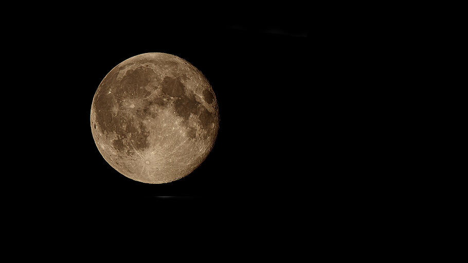 Der Mond fasziniert die Menschen immer wider