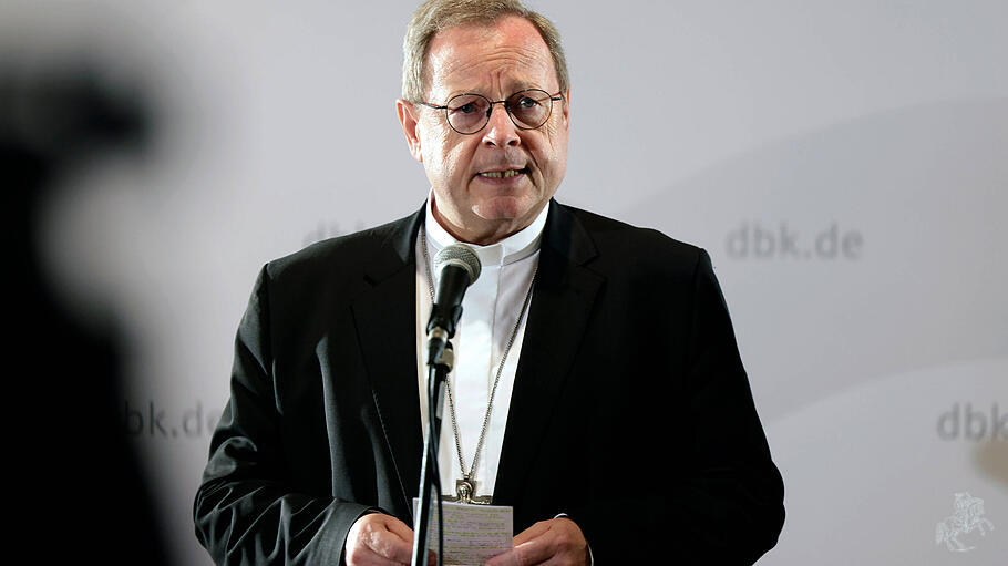 Georg Bätzing bei der Pressekonferenz zur Herbst-Vollversammlung der Deutschen Bischofskonferenz