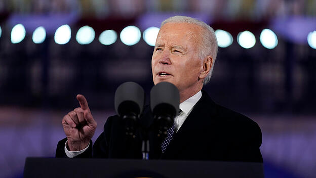 Joe Biden hält eine Rede in Warschau
