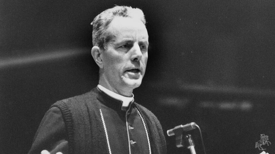 Richard Williamson, Holocaustleugner und vormalige Bischof der Piusbruderschaft ist verstorben