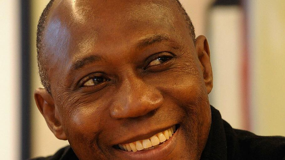 Obiora Ike, Menschenrechtler