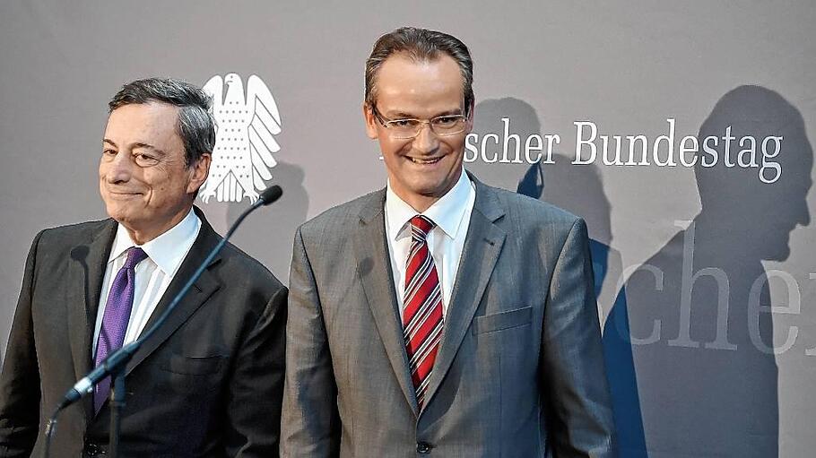 EZB-Präsident Mario Draghi besucht den Bundestag