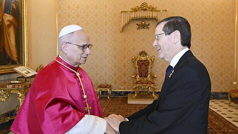 Leo XIV., Isaac Herzog