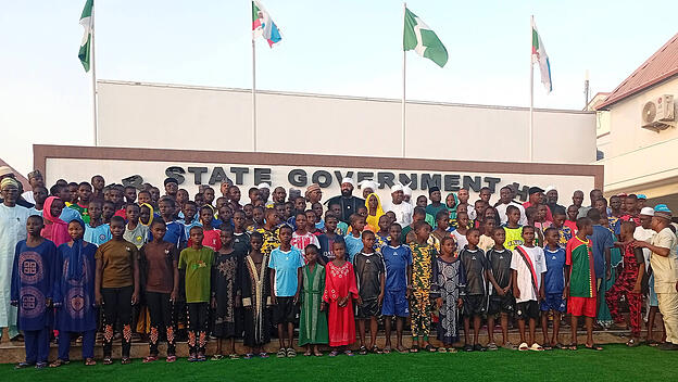 100 gerettete Kinder