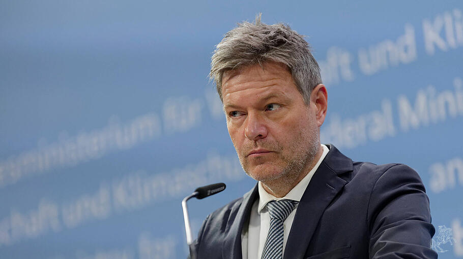 Habeck hält unerschütterlich an der "gewollten Welt" fest