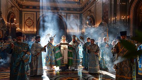 Patriarch Kyrill nimmt an einem Gottesdienst teil