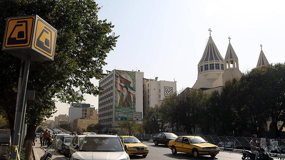 Ubahn-Station Heilige Jungfrau Maria in Teheran