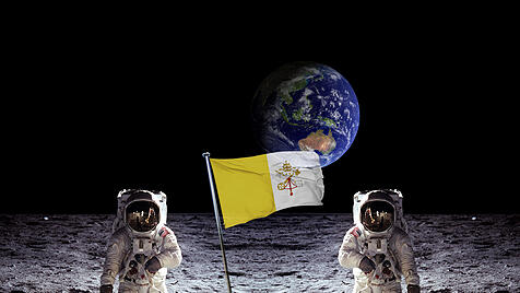 Astronauts Moon Landing Earth