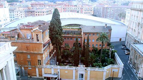 "Campo Santo Teutonico" von der Kuppel des Petersdoms aus gesehen