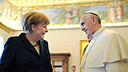 Franziskus und Merkel