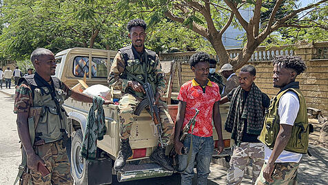 Regierungsnahe Milizen in Mekelle, der Hauptstadt der Region Tigray im Norden &Auml;thiopiens
