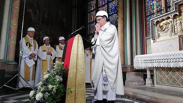 Erzbischof Michel Aupetit zelebrierte erste Messe nach Großbrand in Notre-Dame