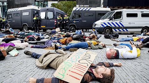 Extinction Rebellion in Amsterdam