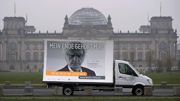 Sterbehilfewerbung vor dem Bundestag