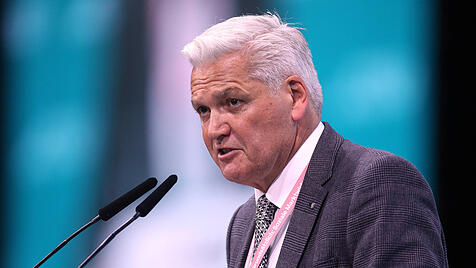 Hubert Hüppe ist zum Bundesvorsitzender der Senioren-Union gewählt worden