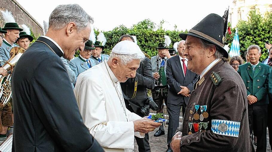 Bayern gratulieren Benedikt XVI.