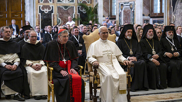 Papst Leo XIV. trifft Teilnehmer des ökumenischen Symposiums