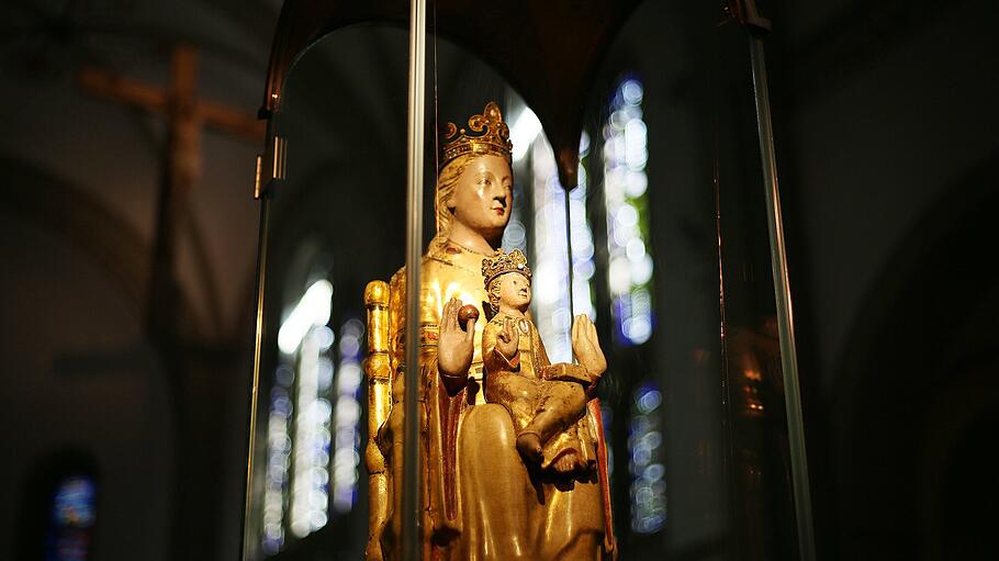 Marienfigur im Wallfahrtsort Werl