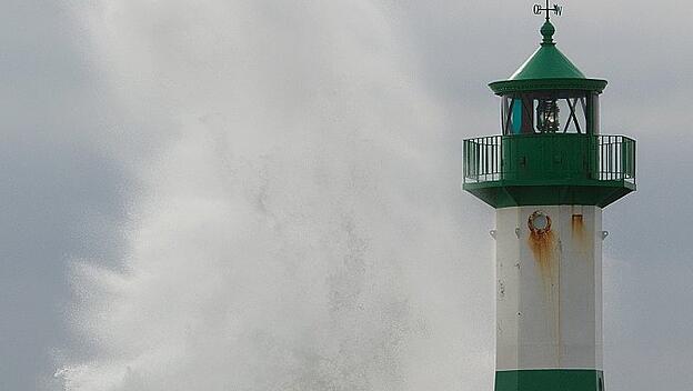 Hohe Wellen in Sassnitz an der Ostsee