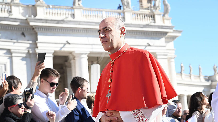 Kardinal Victor Fernández ist nicht begeistert von den "Dubia" der fünf Kardinälen.