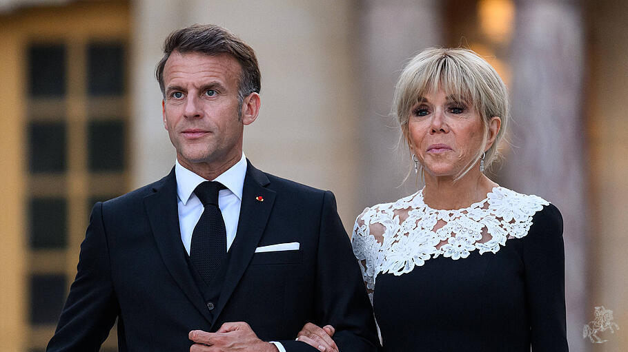 Frankreichs Pr&auml;sident Emmanuel Macron mit seiner Frau, Brigitte Macron