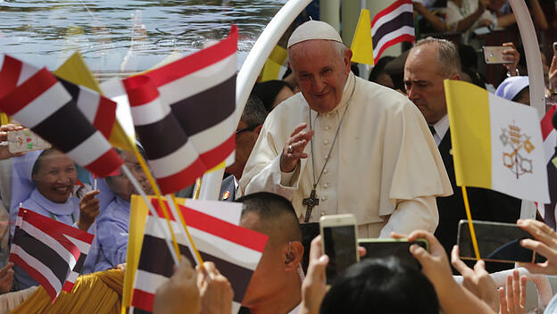 Papst besucht Thailand