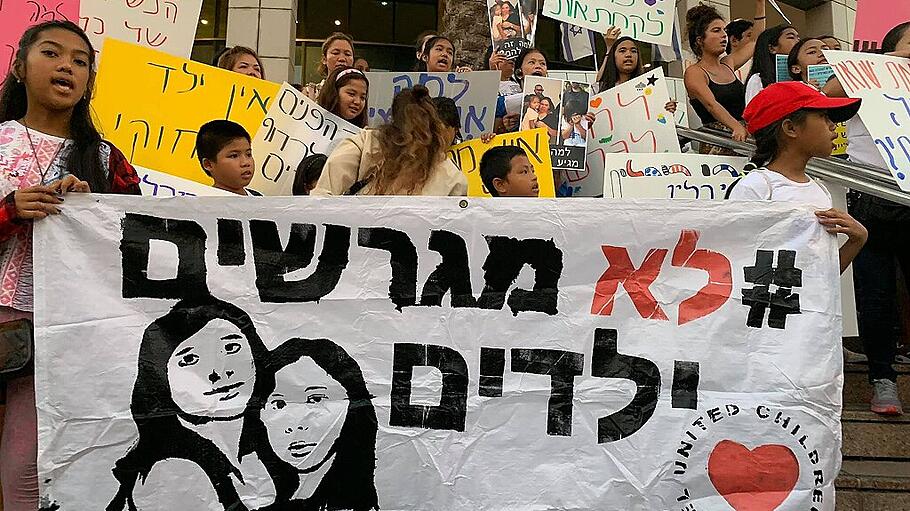 Israel: Bei den Demonstrationen stehen die Kinder im Vordergrund.